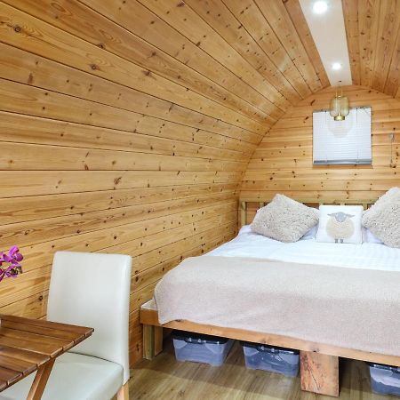 فيلا The Pod At Bank House Farm ستافورد المظهر الخارجي الصورة